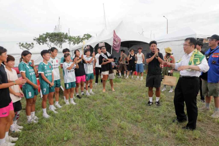 全台秋季最具指標性的音樂祭「浪人祭Vagabond Festival」在台南安平熱血開唱。