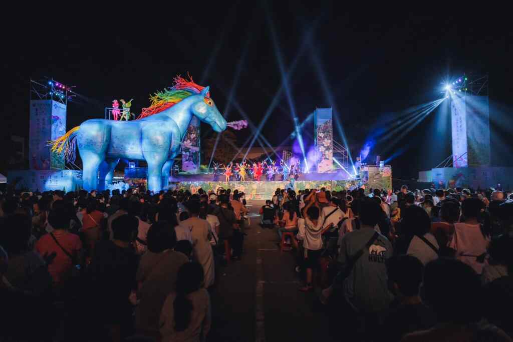 《雨馬》精彩的劇情獲得大朋友小朋友的熱烈喜愛，現場掌聲與驚呼不斷。