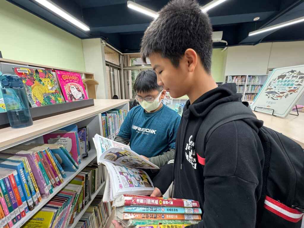 中市圖規劃多元書單，讓孩子提升思考力、創造力，並拓展知識廣度與深度。