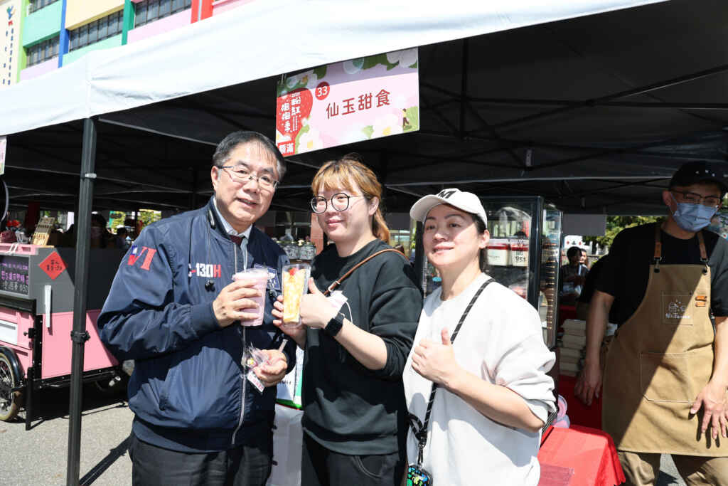 114 年善化區草莓季產業文化活動,邀約優質市集品牌商展售各式草莓特色甜點、輕食及飲品。
