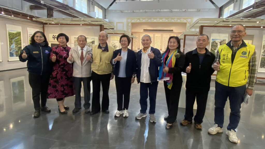 ▲彰化藝術館自3月20日到4月8日舉辦「相聚-彰化縣政府退休主管書畫展」，今日舉行開幕記者會。（記者林明佑翻攝）