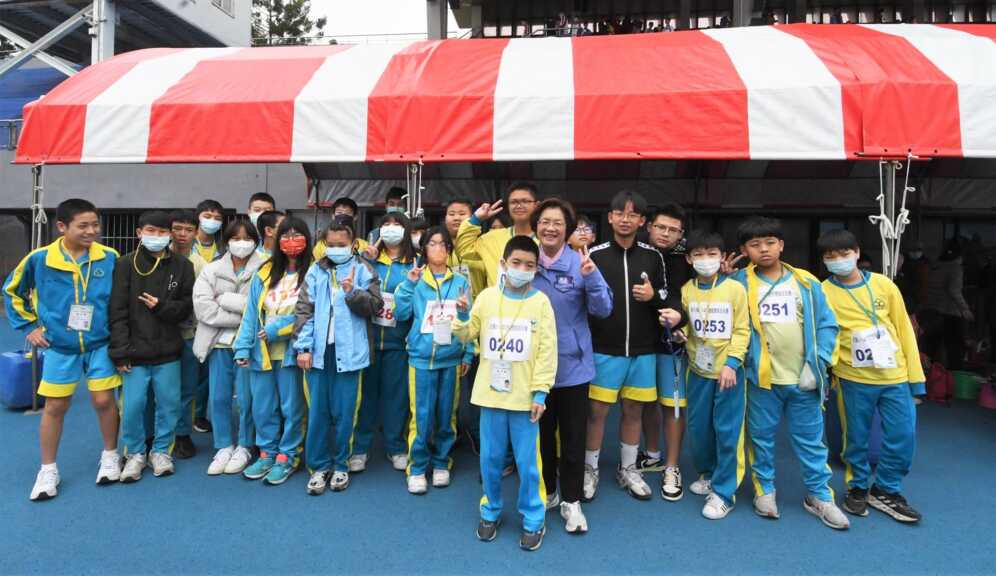 ▲114年適應體育田徑賽於今日在彰化縣立體育場舉行,彰化縣長王惠美出席開幕典禮並期勉選手們發揮最佳實力,超越自我、堅持到底,永不放棄的運動家精神,「你們都是最棒的」。(彰化縣政府提供)