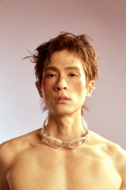 ▲石知田為戲健身3個月書生變猛男，廣發英雄帖邀創作者來短影音。（百澤娛樂提供）