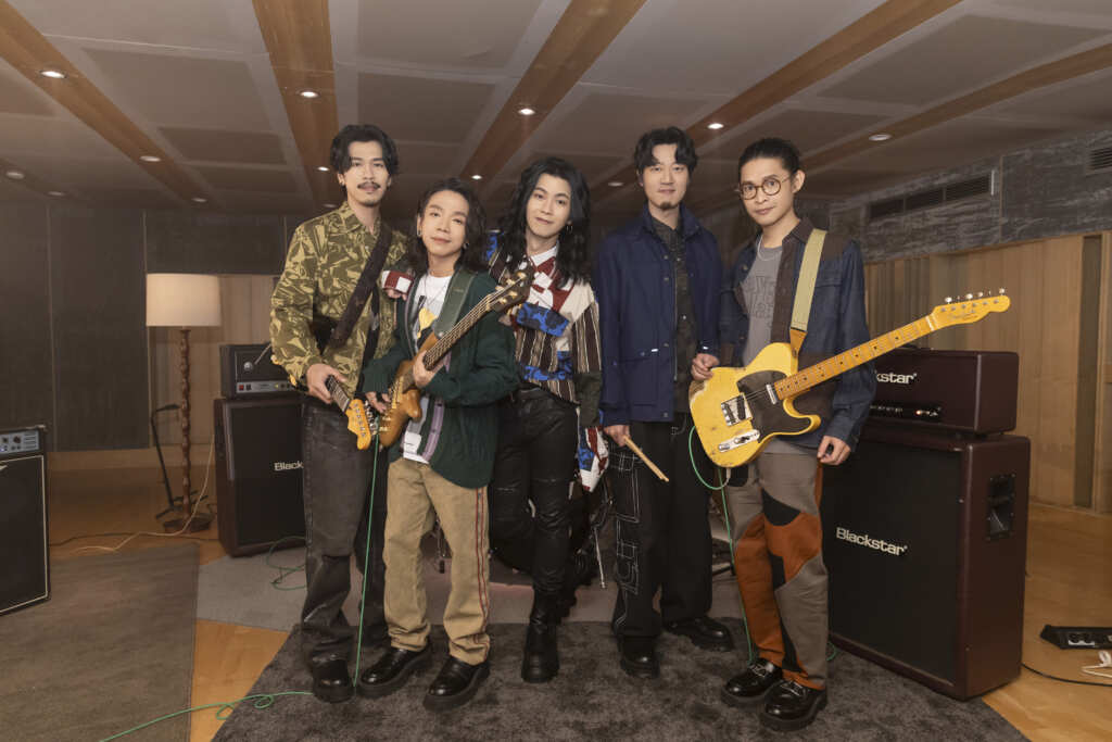 ▲〈去飛翔〉歌詞版MV大獲好評，加碼推出第二支MV，將於3_25正式上線（相信音樂提供）