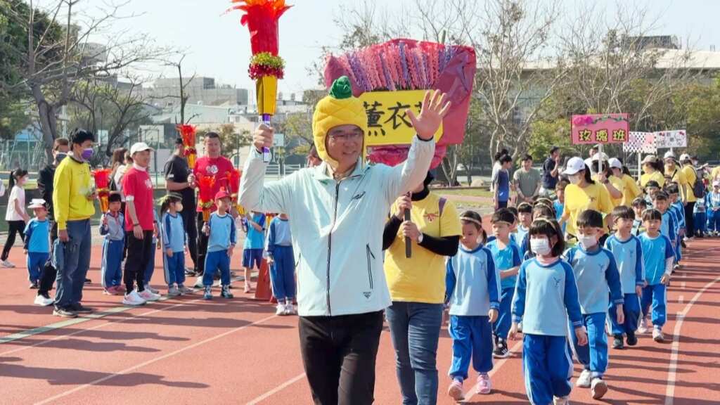 ▲鹿港鎮長許志宏表示，鹿港鎮立幼兒園團隊秉持著讓每位孩童都能適性發展，並致力營造豐富多元的學習環境，精進教學品質內容，讓幼兒的學前教育，成為學習階段中愉悅而美好的回憶。（記者林明佑翻攝）