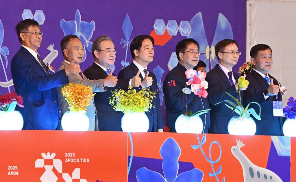 ▲2025亞太蘭花會議暨臺灣國際蘭展盛大開幕，國內外嘉賓雲集。（記者張玉泰攝）