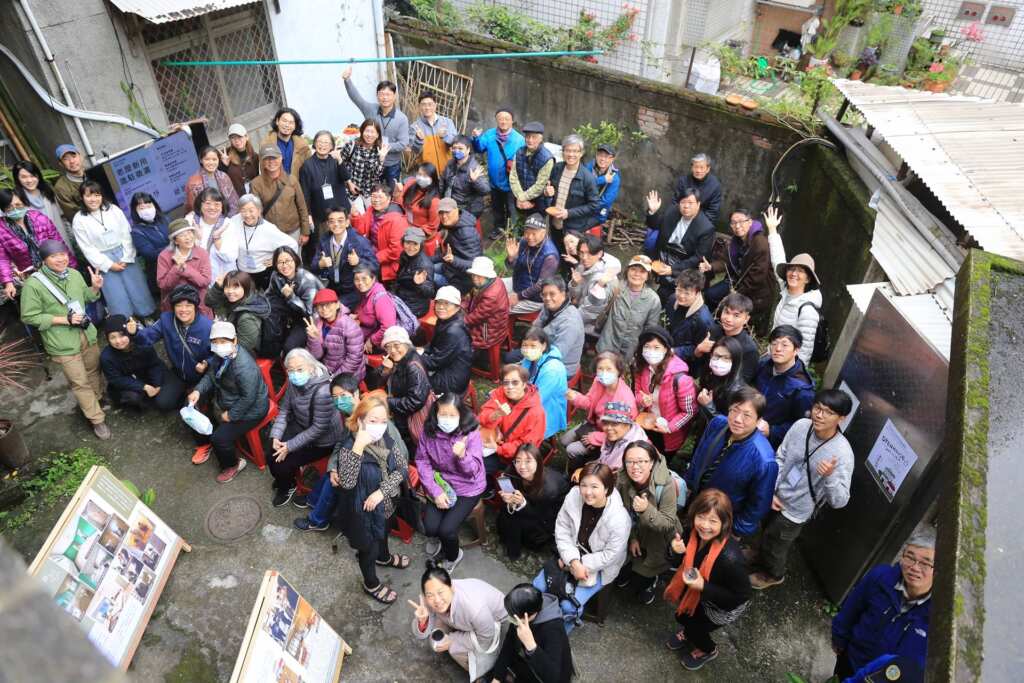 ▲「中央通訊社龍泉宿舍群」進駐開幕大合照。（台北市更新處提供）