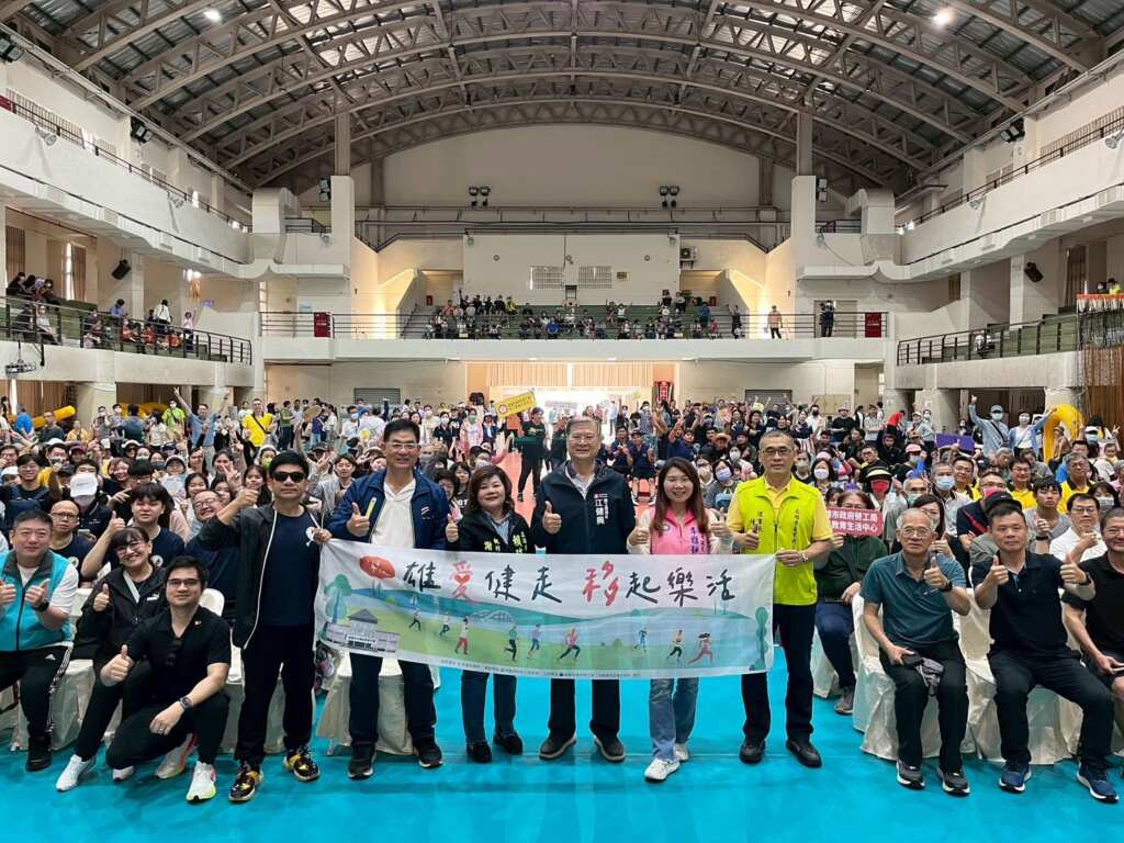 ▲高雄市2025五一系列首發「雄愛健走,移起樂活」活動,19日於高雄市立福誠高中體育館及前鎮河畔盛大舉行。(高雄市勞工局提供)