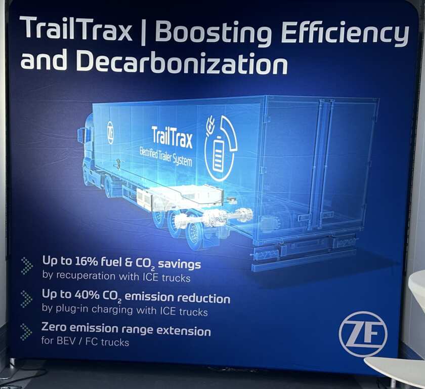 ▲透過研討會讓車主們夠了解ZF與至晟貿易對商車安全的重視。(記者林明佑翻攝)