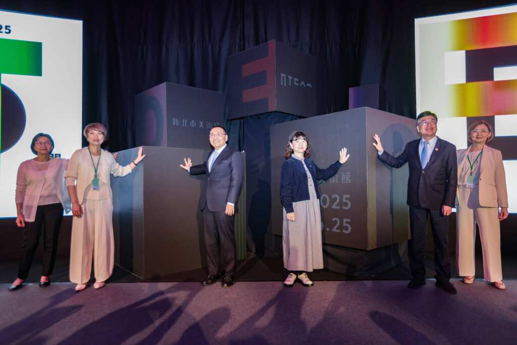 ▲侯友宜表示,新北市美術館以「全民美術館」為理念,致力讓藝術融入日常生活美學。(新北市政府提供)