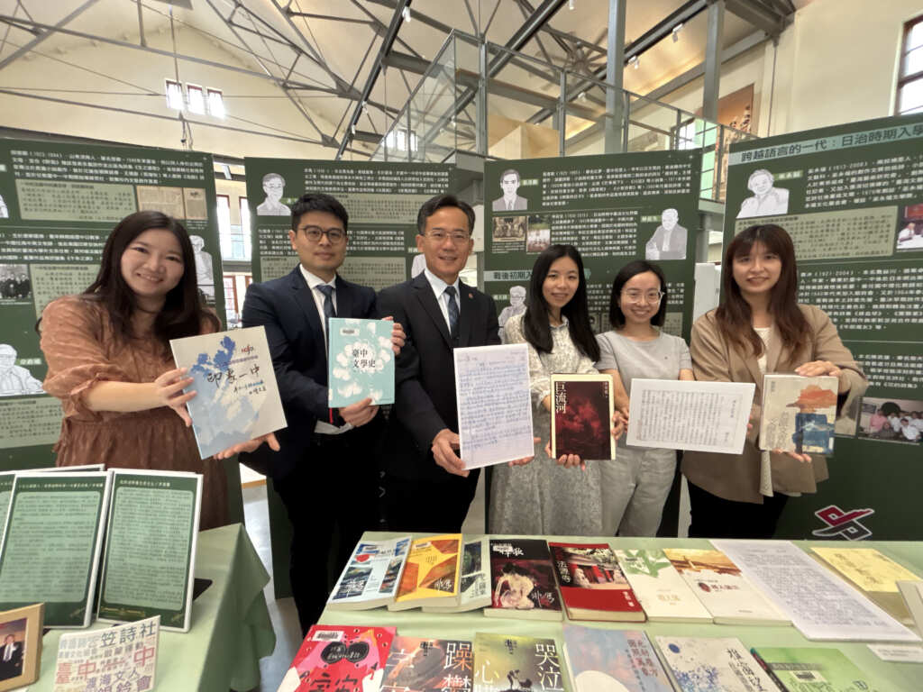 ▲台中一中校史館三大展覽，串聯不同世代校友的青春記憶與文學夢想，展現台中一中深厚的人文底蘊與歷史傳承。（記者林明佑翻攝）