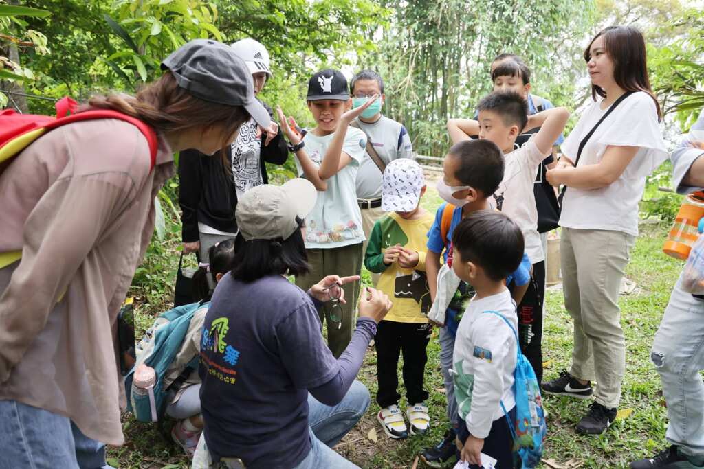 ▲蝶螢嘉年華專業生態解說。(觀旅局提供)