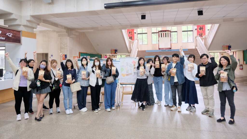 ▲新竹縣政府大樓設置客語能力認證考場，共60名員工率先應試。（新竹縣民政處提供）