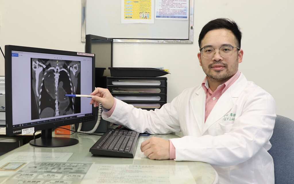 ▲廖啟耀醫師表示，「末期食道弛緩不能症」伴隨食道顯著擴張扭曲和食道下括約肌嚴重失能。（大里仁愛醫院提供）