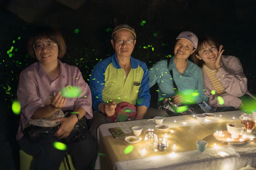 ▲鹿谷鄉竹林社區以在地特色茶席文化體驗與生態導覽解說,推出「螢河茶席」體驗(資料照/小半天休閒農業區提供)