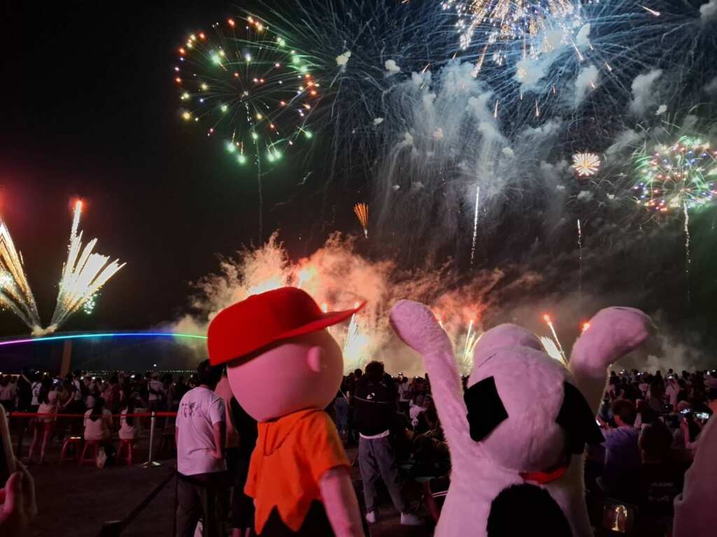▲2025澎湖國際海上花火節盛大開幕。（澎湖縣政府提供）