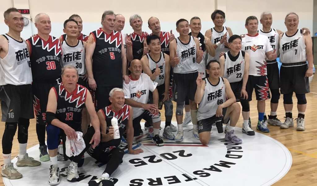 前蘇聯的國家愛沙尼亞、立陶宛都已經獨立為反共國家，開心和我國球隊交流。 (潘安彥攝影)