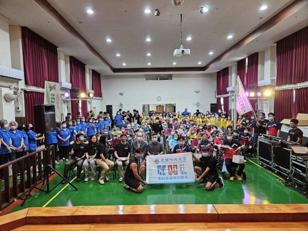 建國科大運休系「活靈活線」　長者與學生共舞青春
