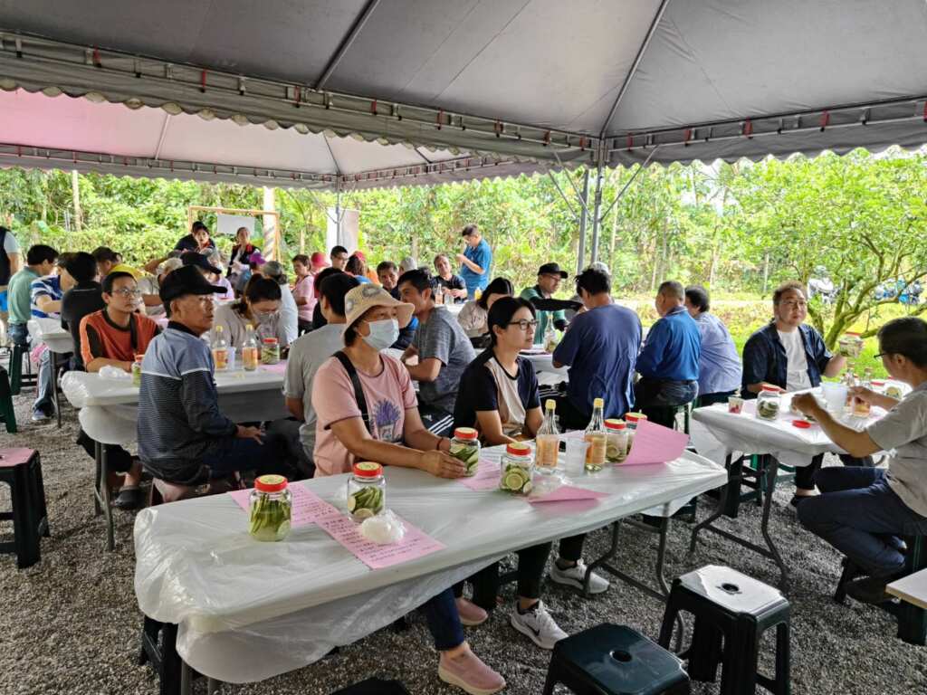 ▲花蓮縣環境保護局今日舉辦畜牧糞尿沼液沼渣作為農地肥分使用宣導活動。（花蓮縣環保局提供）
