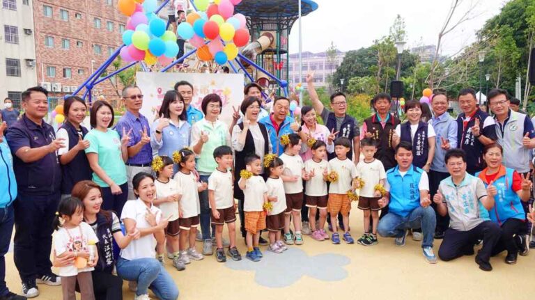 ▲位於崇實高工附近的員林市三和公園地下停車場及活動中心今天舉行啟用典禮，滿足各年齡層，從小到老都能照顧，提供給民眾遊憩、休閒運動及停車的新地標。（記者林明佑攝）