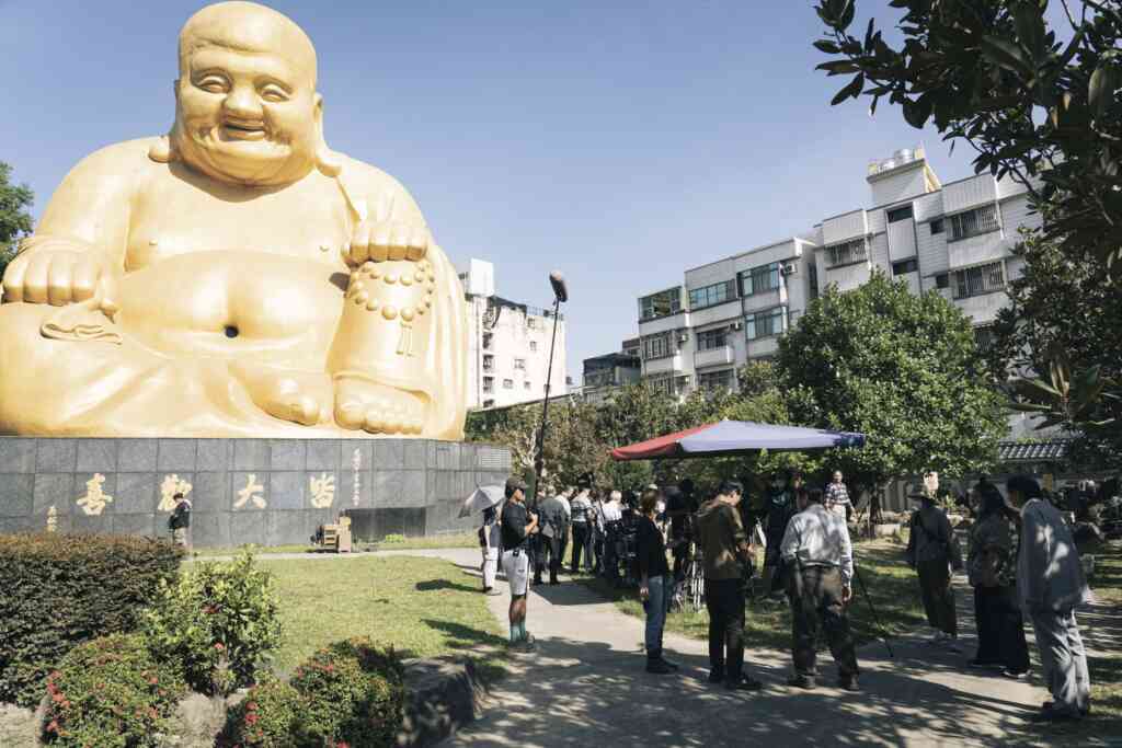 ▲ 《一家子兒咕咕叫》於台中寶覺寺拍攝。(台中市政府提供)