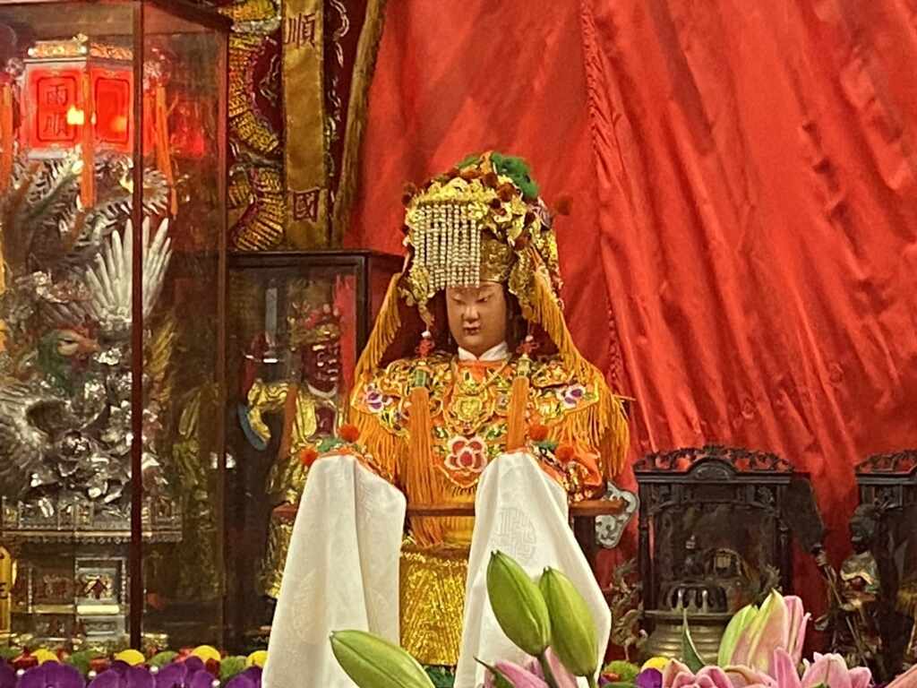 ▲苗栗縣通霄鎮拱天宮白沙屯媽祖香火鼎盛,每年遶境都吸引大批信眾共襄盛。(記者張玉泰攝)