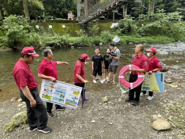 ▲新竹縣政府為確保民眾戲水安全，啟動多項防護措施，由各水域主管機關強化所轄水域安全管理工作。（新竹縣政府提供）