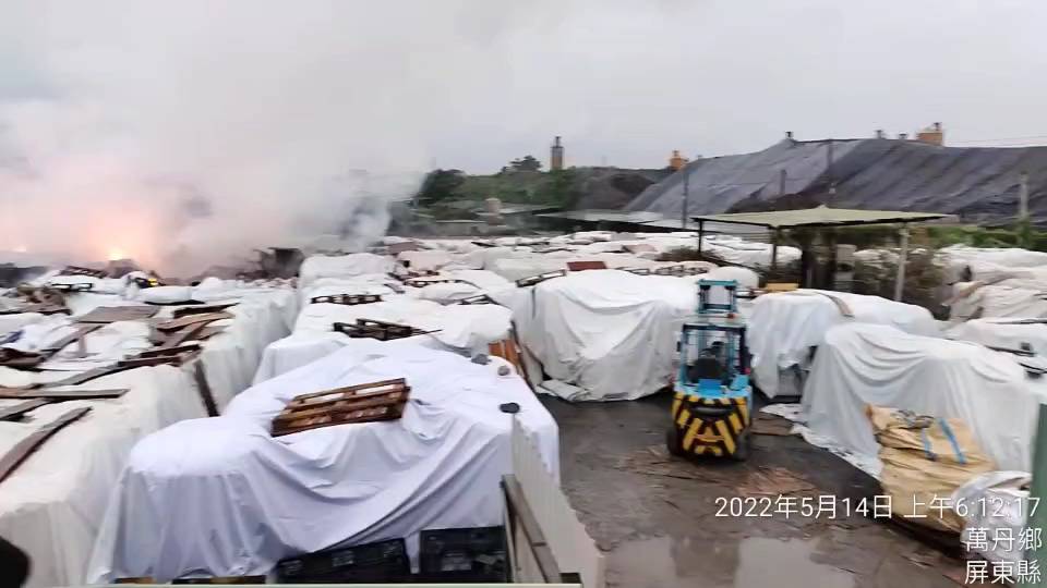 農地不當出租,而遭非法堆置廢棄物、鋁渣、鐵渣、木材…等高達2,500公噸,地主為讓土地恢復使用,遂自行委託清除,清除費用高達1,000餘萬元,屏東縣長周春米呼籲土地或廠房所有人應妥善管理,出租時請謹慎評估,慎防遭有心人以不當手法騙取,違法利用,得不償失。