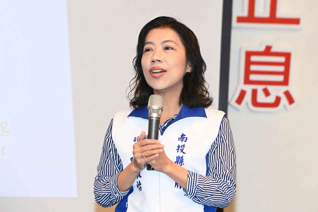 ▲南投縣政府衛生局陳淑怡副局長表示,樂見暨大藉由媒合台中東友扶輪社與埔里基督教醫院,協助將扶輪社擁有的資源投放到最欠缺智慧醫療設備的大埔里地區。(記者張玉泰翻攝)