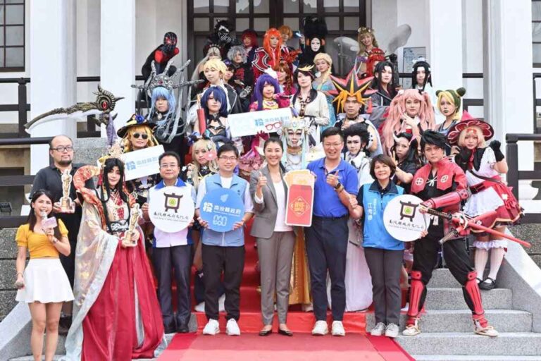 ▲南投縣府文化局首次於南投縣文化園區舉辦「FUN一夏！Cosplay．Show」活動，吸引來自北中南各縣市民眾報名參加共入選26組。（記者張玉泰攝）