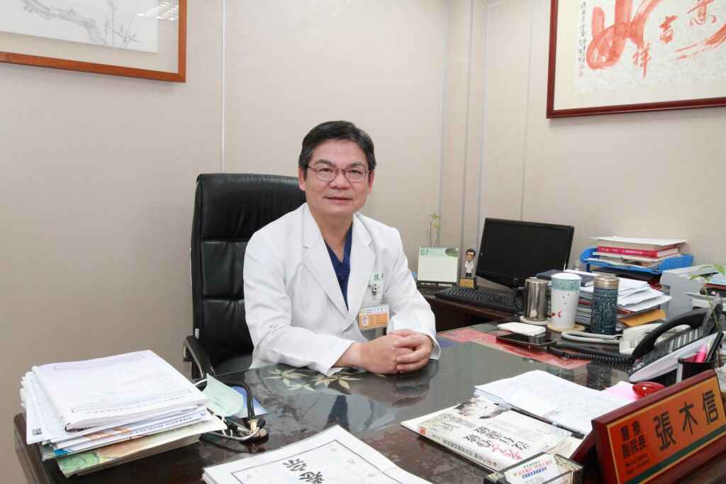 ▲蔡姓患者掛員榮醫療體系資深副院長、心臟內科張木信醫師門診,再轉診鄭伯智副院長手術。(員榮醫院提供)
