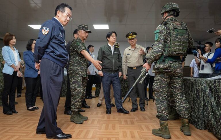 ▲賴清德總統今天下午首度以三軍統帥身分，前往桃園勗勉「海軍陸戰隊66旅」。（總統府提供）