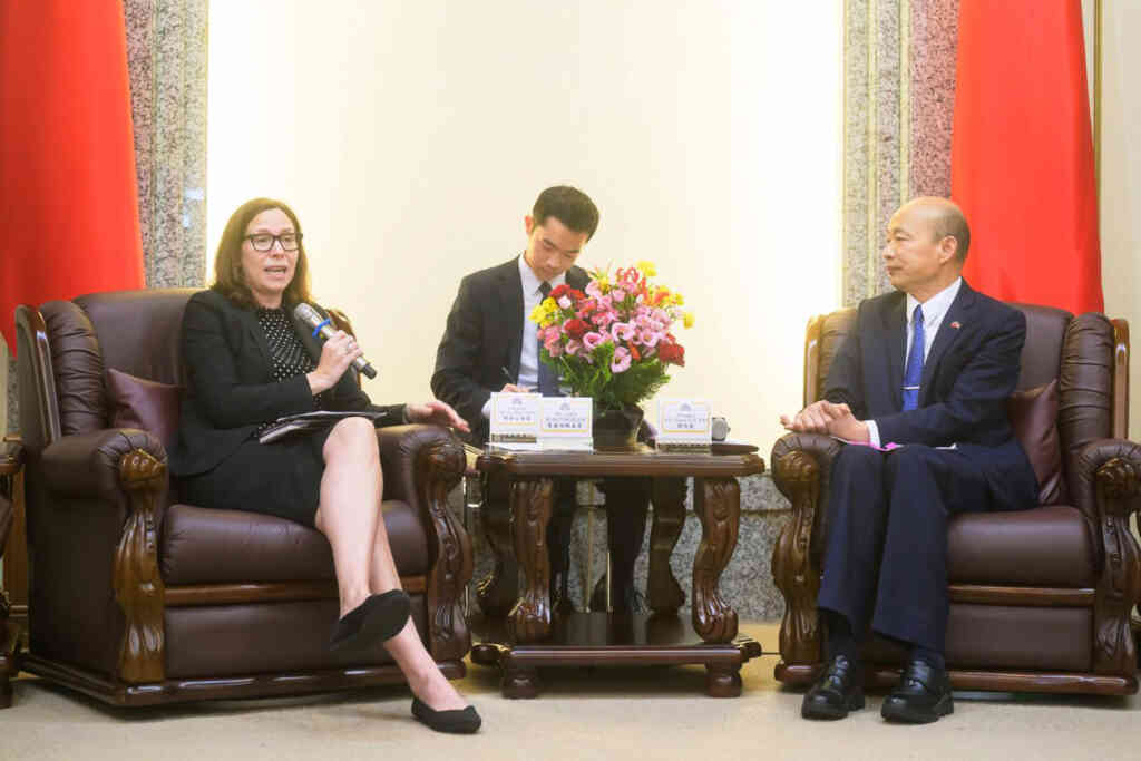 韓國瑜接見AIT主席羅森伯格訪團　持續深化與美國會議員情誼