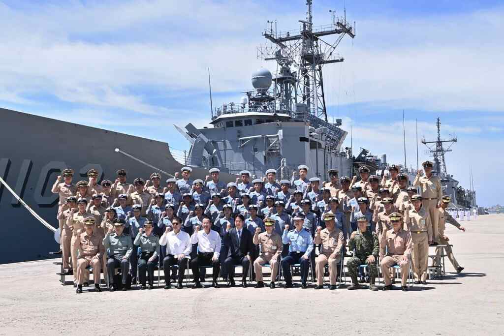 ▲秋節將屆，賴清德總統今天上午前往澎湖勗勉「空軍天駒部隊」、「澎防部防空連」及「海軍146艦隊」。（總統府提供）