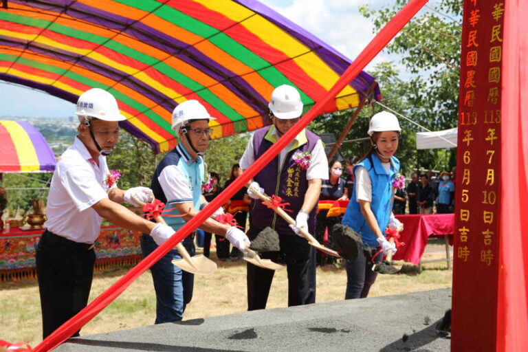 ▲社頭鄉朝興村第六公墓「小靈堂」動土，預定於114年底竣工，將提供良好的治喪環境。（社頭鄉公所提供）