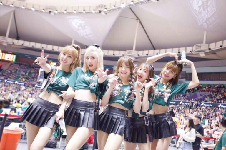 ▲台啤雲豹職籃啦啦隊「Leopard Girls 電豹女」是球迷心中的女神代名詞，17位電豹女們身懷絕技，加上韓國「全民表妹」李雅英助陣，網路聲量居高不下。（想想時間有限公司提供）