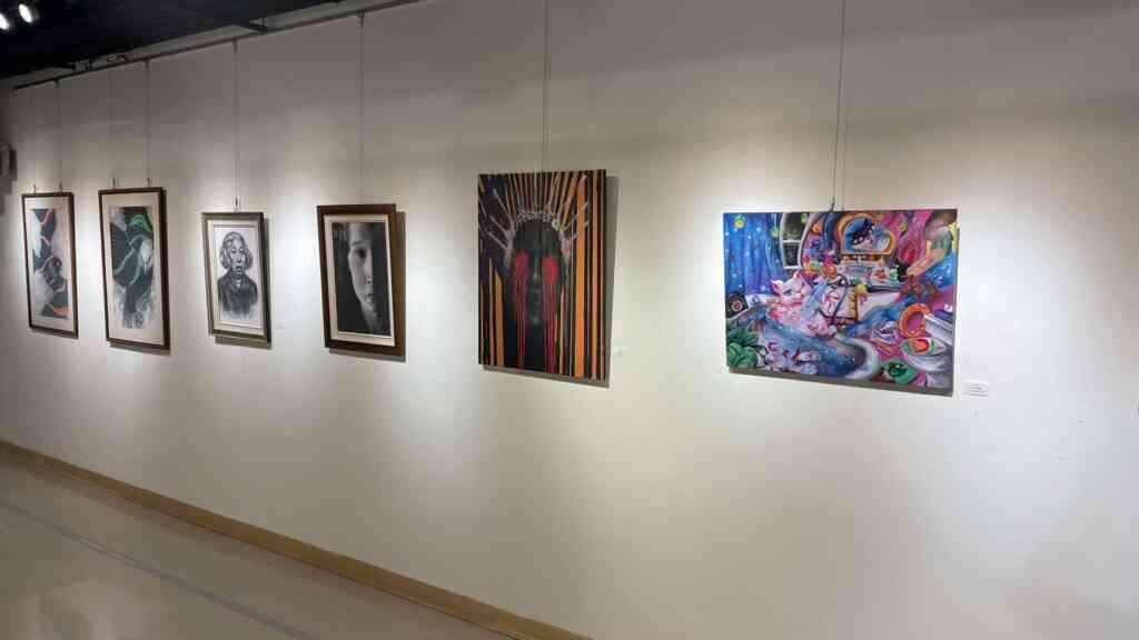 ▲斗六高中第26屆美術班畢業成果展 「聊齋志藝」,展出作品100件。(雲林縣政府提供)