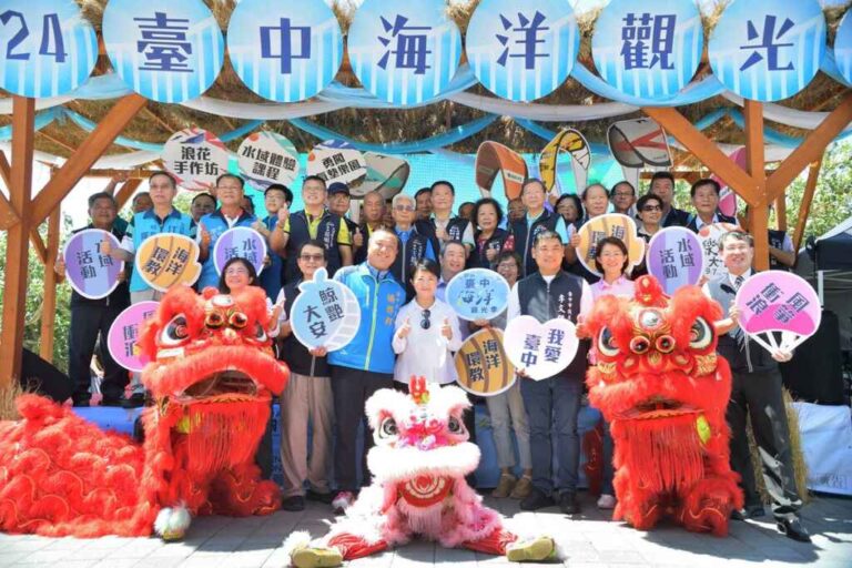 ▲全台最高媽祖神像動工，預計115年完工，祈求媽祖庇佑雕像動工順利，並祝福2024台中海洋觀光季活動順遂。（記者張玉泰攝）